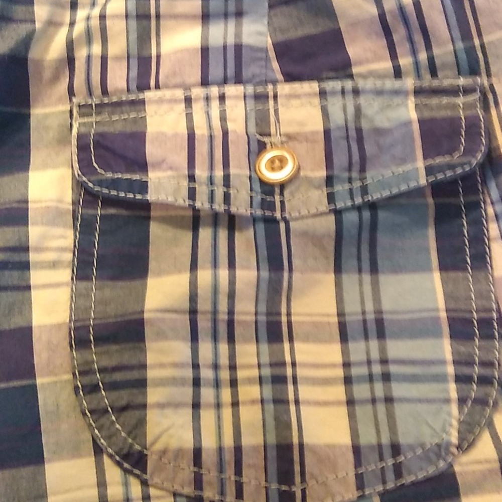 GAP shorts - Picture 3 of 4